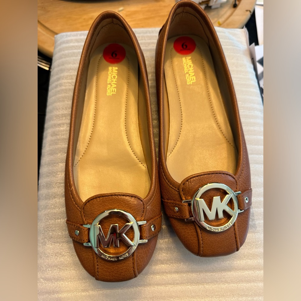 Michael Kors Flats